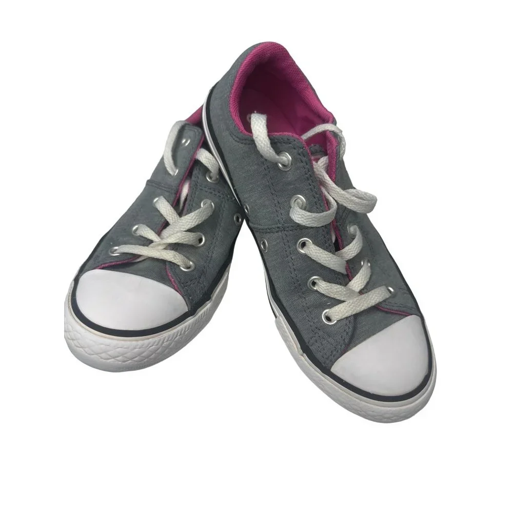 Converse Size 2.5 Gray with Pink Interior‎ Chuck Taylor